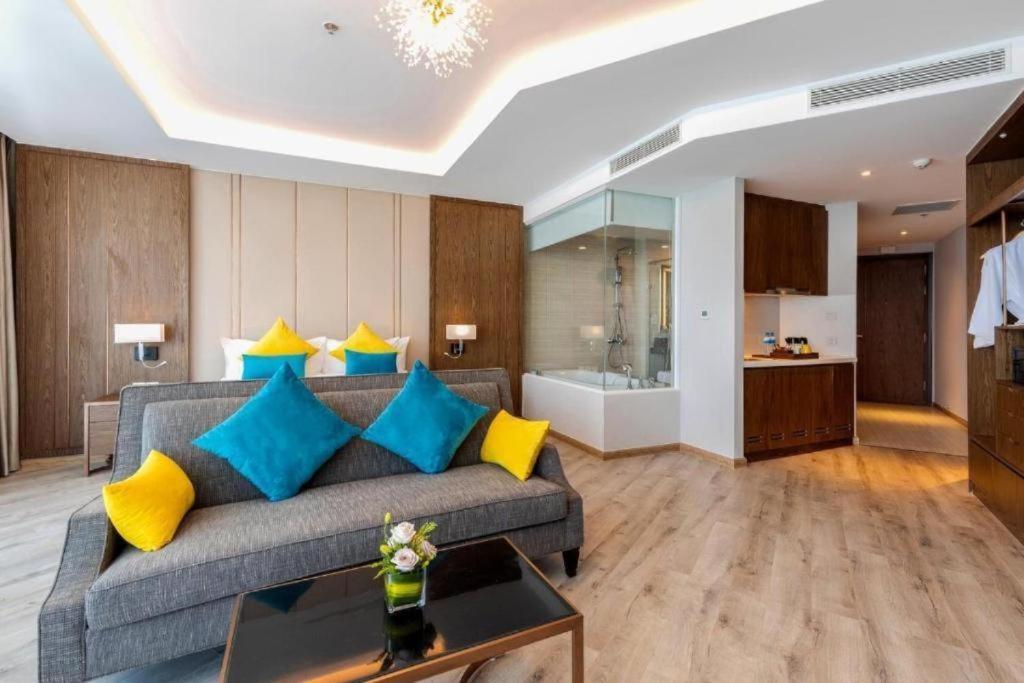 Luxury Seaview Panorama Nha Trang By Luna Eksteriør bilde