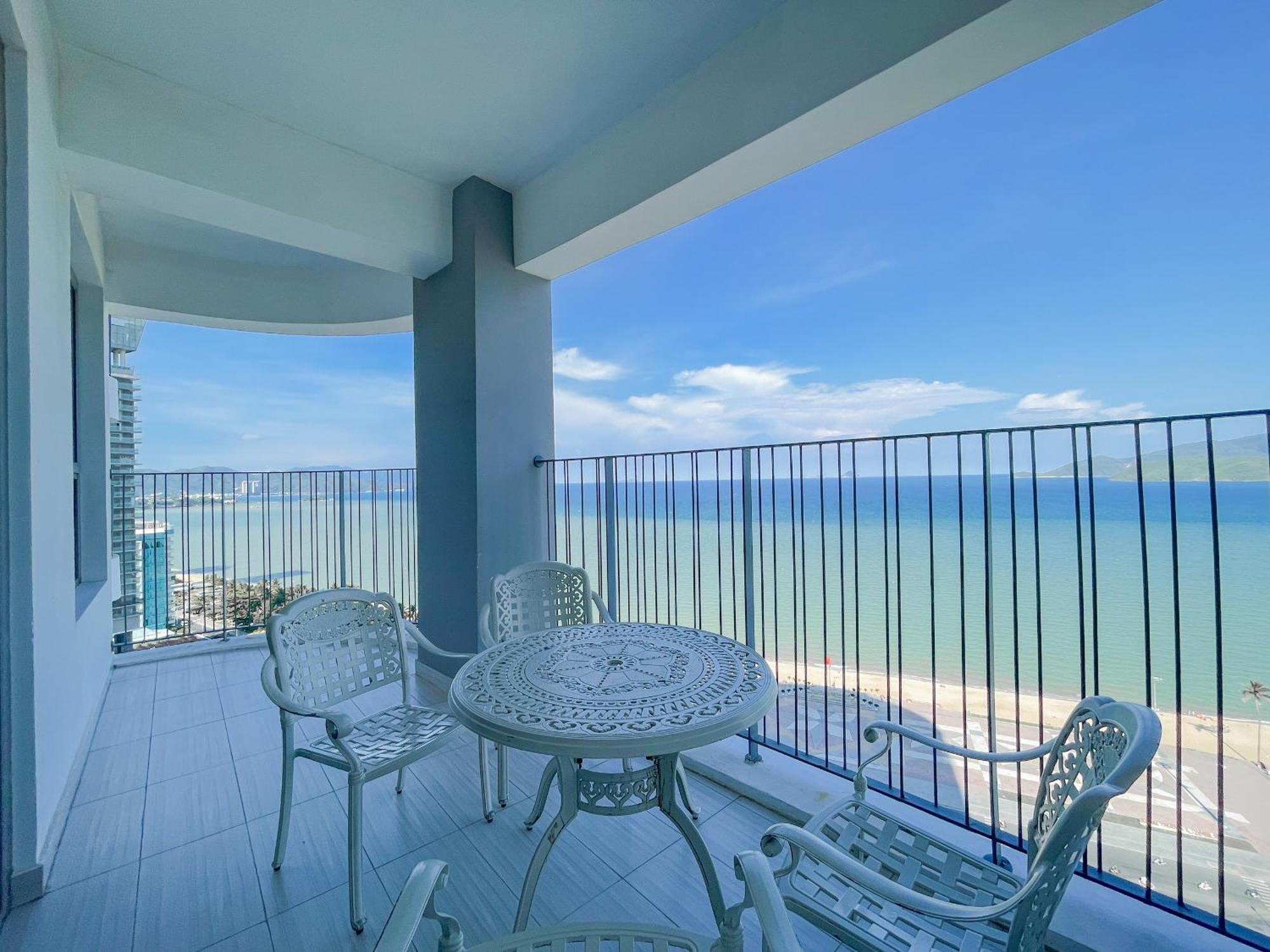 Luxury Seaview Panorama Nha Trang By Luna Eksteriør bilde